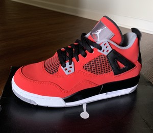 nike air jordan 4 toro bravo