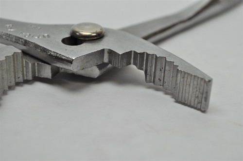 UTICA TOOLS 8" GLEITGELENKZANGE MIT DRAHTSCHNEIDER - HERGESTELLT IN USA - Modell 7-8 - Bild 7 von 8