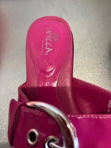 Sbicca Of California Silver Buckle Thong Sandals Hot Pink Slip On Size 7 Kitten - Picture 9 of 10