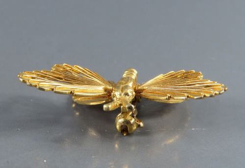 VTG Smaller Size 1" MONET GOLD TONE Pin or Brooch BUTTERFLY w/WIRE WRAPPED WINGS - Picture 2 of 4