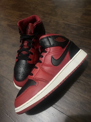 Jordan 1 Mid Reverse‎ Bred Basketball Shoes 554724-660 Men\'s Sz 10.5 s-l400.jpg main image 3