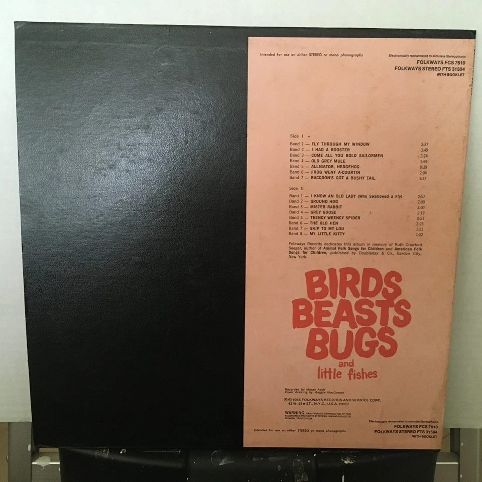 Pete Seeger  LP    Birds Beasts Bugs And Little Fishes  / BOOKLET - Image 2 of 4