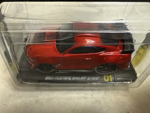 Mustang Shelby GT500 2020 #01 Red Target exclusivo Chase B1 Muscle Machines - Imagen 4 de 7