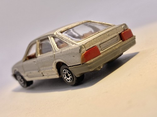 Corgiš„Juniors 1982 Ford Sierra - Ford Of England Ltd Ed Promo - Silber - 1/55 - Bild 5 von 10