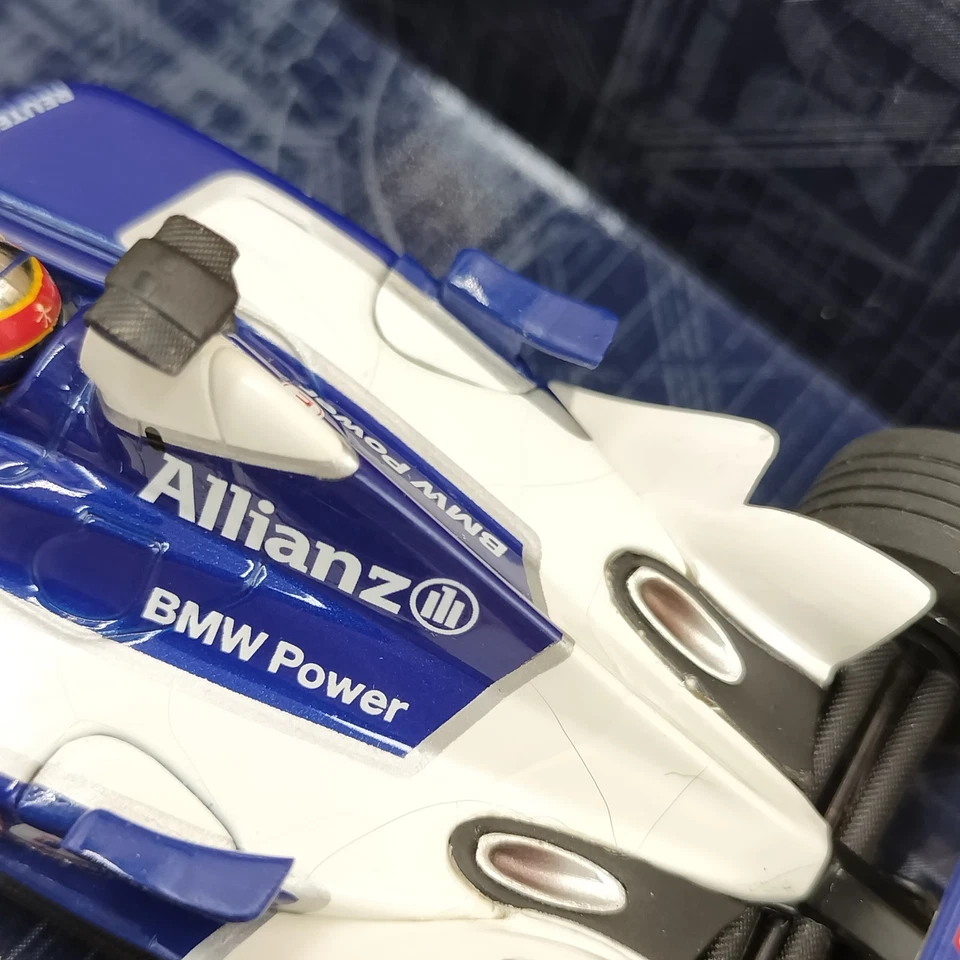 MINICHAMPS 1/43 Williams F1 BMW FW24 J.P. Montoya #6 400020006 - Image 3 of 4