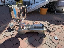 50-500ml Paste/ Liquid Filling Machine with Heater Pneumatic Packing Machine