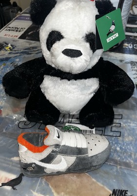 Nike SB x Staple Panda Plush Bear SB Dunks SS19 Collectible