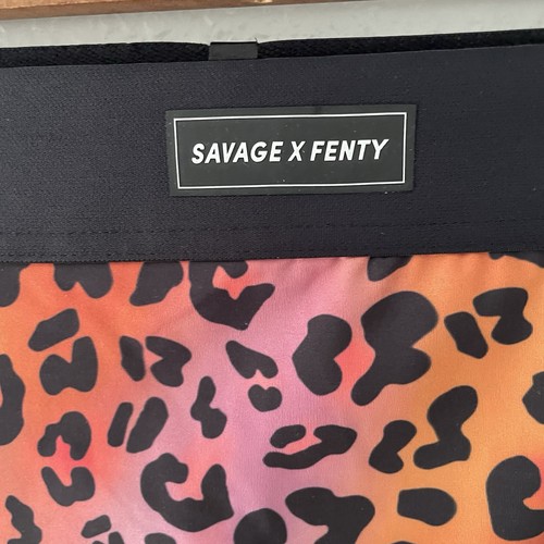 Savage X Fenty Women's Lineup High Waist Legging Caramel Leopard Medium Sz 8-10 - Picture 6 of 8