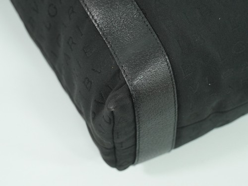 Bolso de hombro de lona BVLGARI Logo Mania negro plateado - Imagen 4 de 15