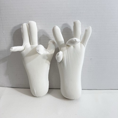 White Lycra Mannequin Hands Poseable Size Small 8” X 4” - Picture 6 of 6