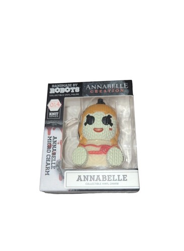 Handmade by Robots Annabelle Knit Serie #014 Sammlerstück Vinyl Charm Horror Neu - Bild 2 von 6
