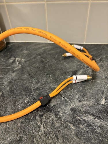 IXOS 1002 Gamma Geometry Series Teflon Coated Speaker Cable Wire 1 Meter - Picture 3 of 8