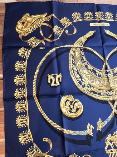 HERMES Scarf Silk Carré 90 "LES CAVALIERS D'OR" Golden Knights From Japan - Picture 3 of 9