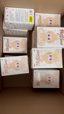 THE MONSTERS HAVE A SEAT SUMMER PARTY MACARON SERIES PLUSH