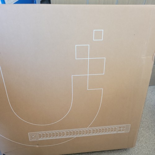 USW-ENTERPRISE-48-POE Ubiquiti Networks UniFi network switch - NEW - Photo 2/2