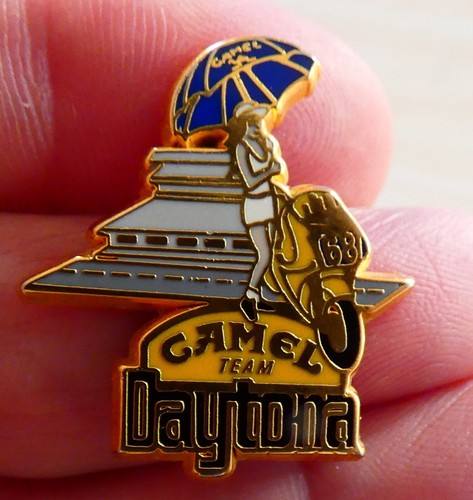 SELTENE PINS GRAND PRIX MOTORRAD DAYTONA CAMEL TEAM PIN UP ZAMAC - Bild 2 von 4