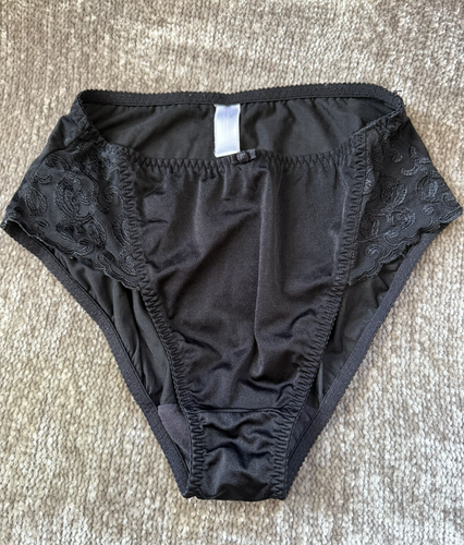 Vintage Wacoal 84499 Semi Satin Arabesque Hi-Cut Brief Panties Sz L Black
