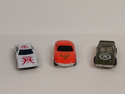 Set Of Three Unbranded Diecast Cars Vintage (Has Wear) Collectable - Picture 5 of 9