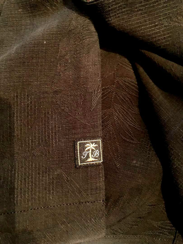 NWT Tommy Bahama 100% Silk Rio Fronds S/S Button Up Camp Shirt Vrs Colors & Szs - Picture 5 of 11