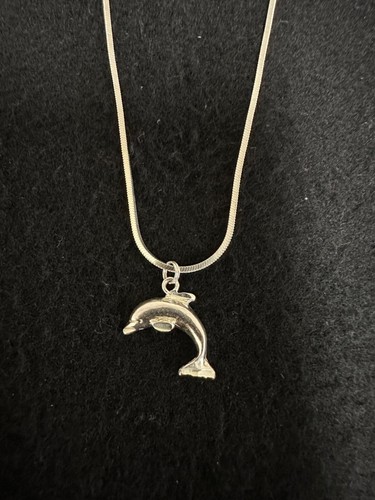Women's 18" Sterling Dolphin Pendant - Picture 2 of 3