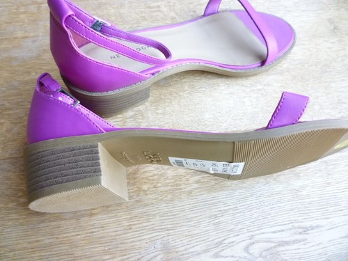 WOMENS SANDALS FROM NEW LOOK SIZE UK 5 NEW - Foto 3 di 5