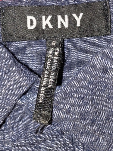 DKNY Boy's Shirt Classic SS Button Up Size 8 Chest Pocket Three Tone Bluejean - Picture 3 of 6
