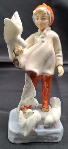 ROYAL WORCESTER Porcelain Figurine - Girl w/ Doves November - Picture 1 of 5