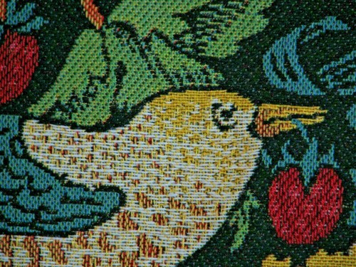 SET OF TWO 18" WM MORRIS STRAWBERRY THIEF BELGIAN TAPESTRY CUSHION COVERS 1880/1 - Picture 6 of 7
