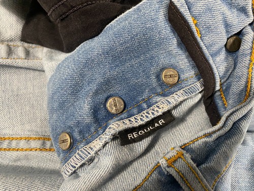 Dirk Bikkembergs straight leg light wash blue men's designer jeans size 34x32 - Picture 5 of 8