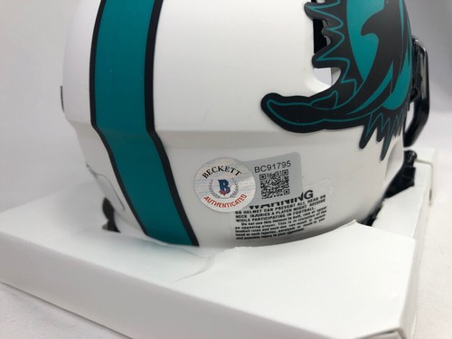 DAN MARINO SIGNED MIAMI DOLPHINS LUNAR ECLIPSE SPEED MINI HELMET BECKETT BAS - Picture 3 of 4