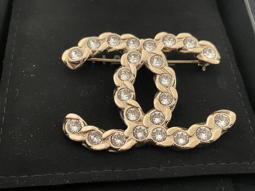 Auth Chanel Crystal Classic Double C Brooch In Gold Tone - Picture 4 of 16