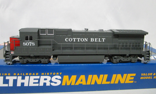 Walthers HO SSW Cotton Belt GE Dash 8-40B Diesel Locomotive #8078 DCC Sound - Picture 1 of 11