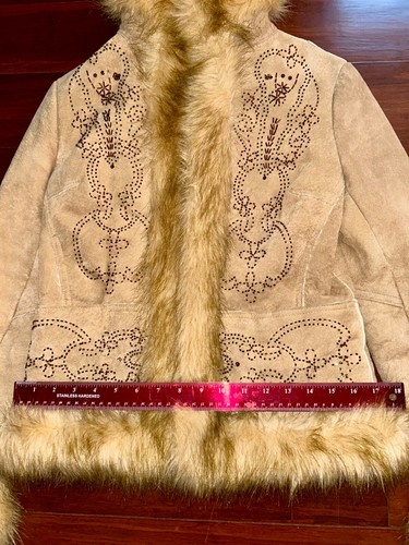 Women's XOXO 100% Leather Beaded Vintage Jacket Size Small - Picture 4 of 8