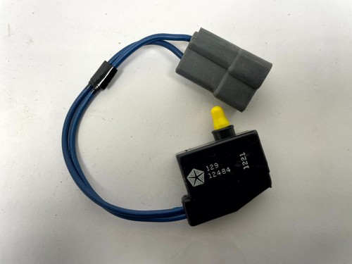 1972-1973 Plymouth Chrysler C-Body A/C Compressor Control Switch 3502129 NOS - Picture 5 of 8