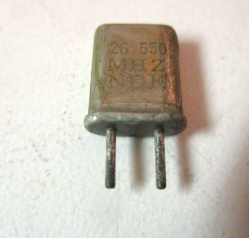 NDK R-4 Radio Crystal 26.550 MHz 1mm / 0.04in X 6mm long X 5mm Spaced Leads Vtg