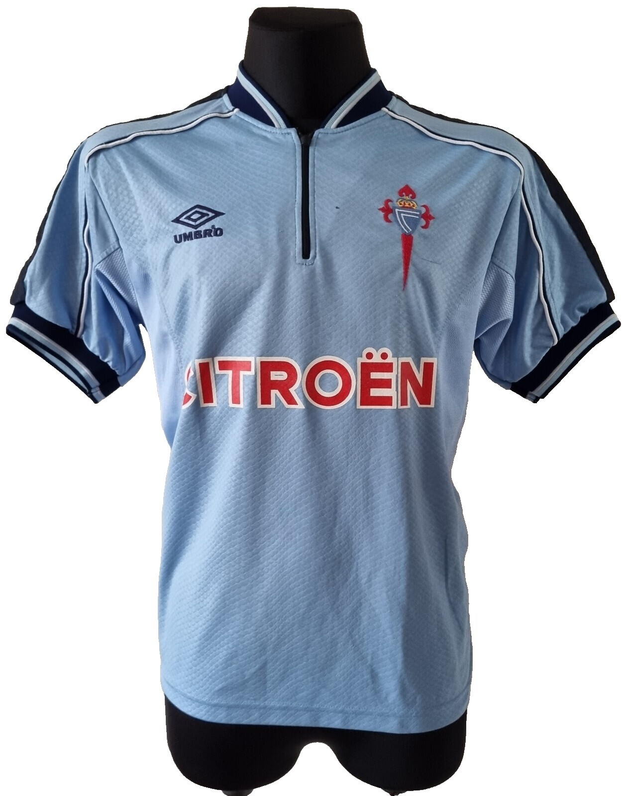 セルタ　Celta de Vigo Umbro サッカー　ユニフォーム　Mサイズ acea271ded1531c3262474257d9fb5