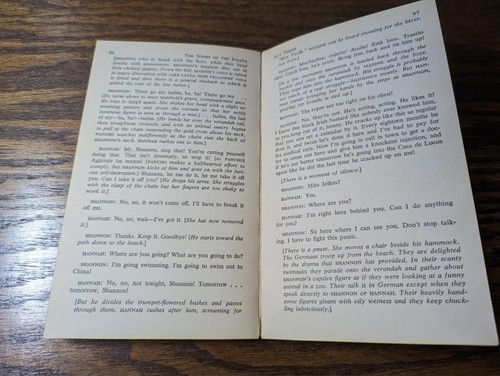Night Of The Iguana (1961) - Tennessee Williams - Signet - Paperback - GD - Imagen 11 de 13