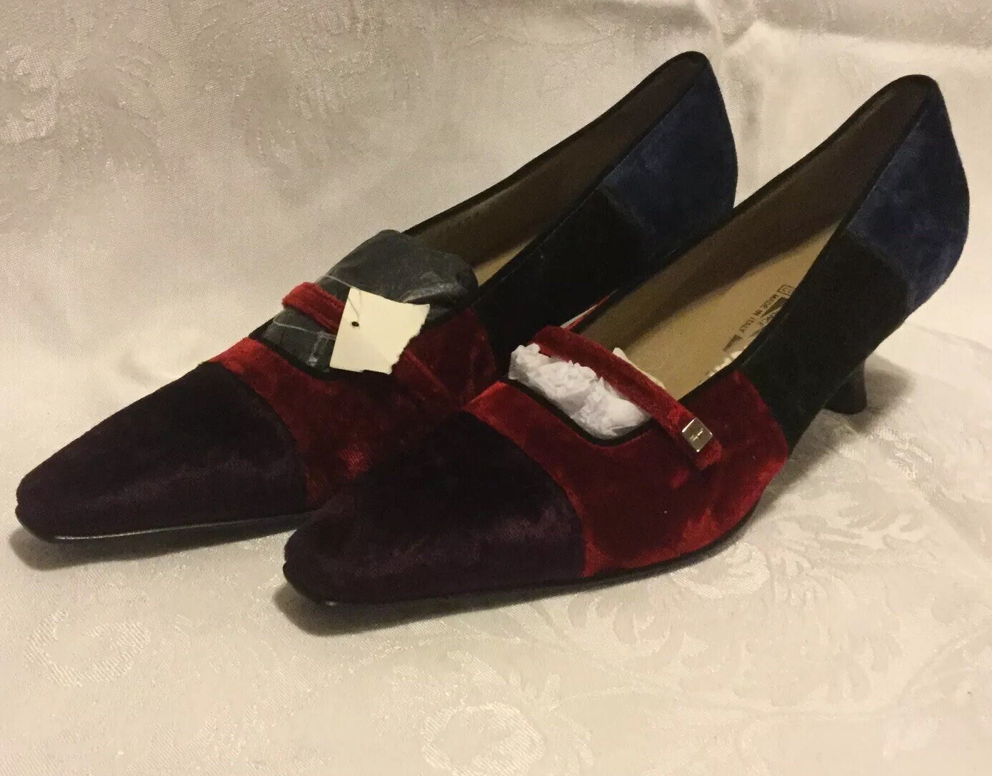 Salvatore Ferragamo Heels Velvet Patchwork NUOVO IN BOX 9.5 C Salvatore Ferragamo Heels Velvet Patchwork NUOVO IN BOX 9.5 C spedizione veloce a te