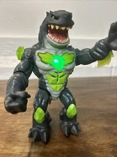 Beast Lab MAYHEM MEGASHARK Shark Action Figure Toy Lights AND Sounds Creator