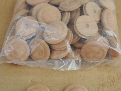 100 cubiertas de agujeros tipo botón de madera de cerezo sin terminar ~ 1 1/16" de diámetro ~ #CAO5088 - Imagen 4 de 6