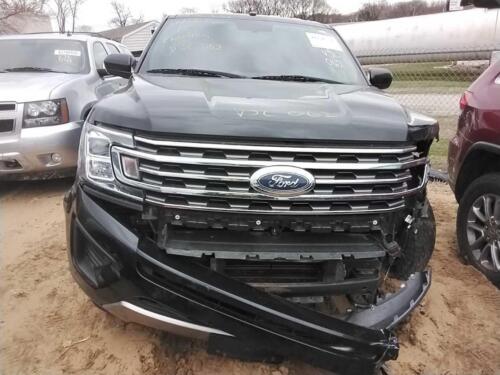 Used Front Lower Center Console fits: 2019 Ford Expedition floor leather armrest - Picture 13 of 24