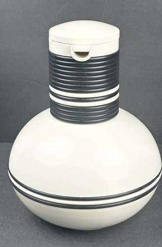 Corning Thermique Ivory/Black Hot/Cold Beverage Carafe Pitcher w/ Lid & Handle - Picture 2 of 21