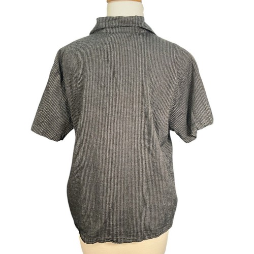 Top manica corta con bottoni cotone caldo 55% lino 45% cotone taglia large grigio nero - Foto 3 di 9