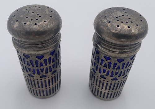 Vintage Godinger Salt & Pepper set Cobalt Blue Glass & Silverplate Filigree - Picture 3 of 5