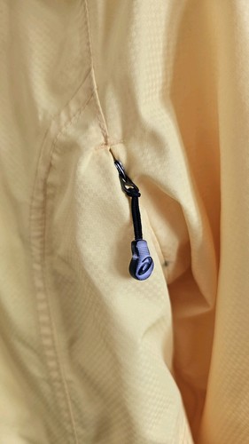 Asics windbreaker from the 2012 ING New York City Marathon Yellow - Picture 7 of 23