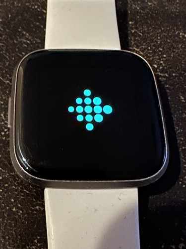 Fitbit Versa 2 - Health & Fitness Smart Watch - Photo 3 sur 14