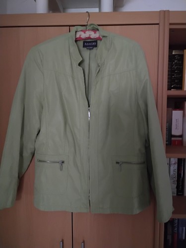 Jacke, Kurzblazer GR. 44 von Adagio - Bild 2 von 4