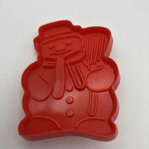 9PC Cookie Cutters Vintage CHRISTMAS Holiday Red Plastic-Santa-Snowman - Picture 12 of 17