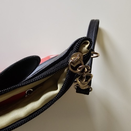 Unbranded Wristlet Red & Black Has Inside Zippered Pocket - Picture 6 of 7