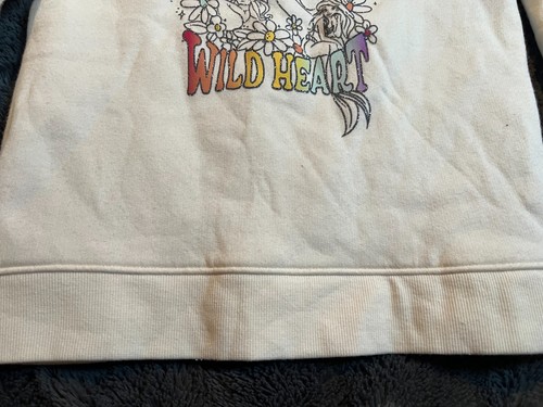 Disney Jumping Beans Wild Heart Fleece Sweatshirt Girls 6 White Graphic Crewneck - Picture 6 of 9